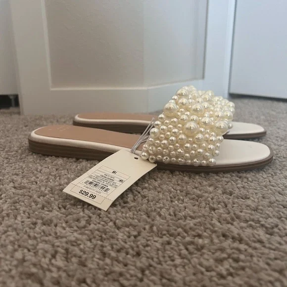 A New Day Women's Cream Pearl Slide Sandals - Picture 2 of 3